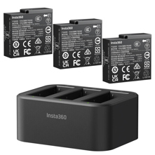 Insta360 Fast Charging Hub wit Picture