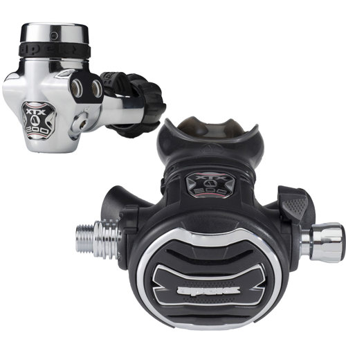Apeks XTX200 Regulator, Yoke