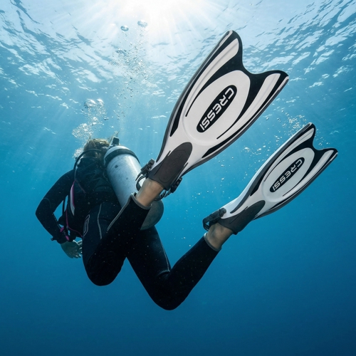 Cressi Frog-Plus Fins with Bungee Straps