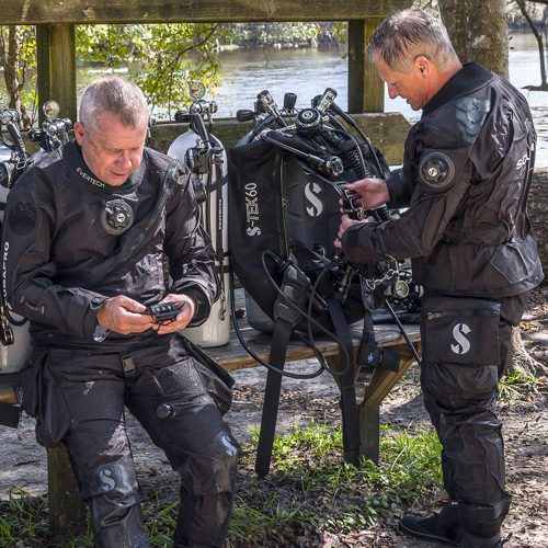 Scubapro S-Tek Pro System Harness Donut Wing 60 lbs. (27kg Scubapro S-Tek Pro System Harness Donut Wing 60 lbs. (27kg