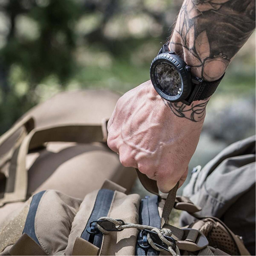 Suunto Core Alpha Stealth Outdoor Watch SS050504000