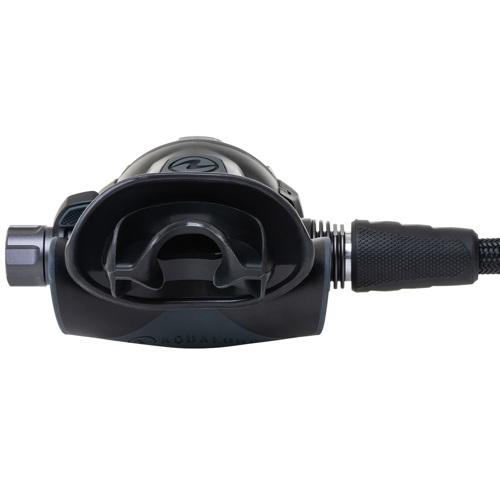 Aqualung Leg3nd Elite Black Edition Yoke Regulator RG148010 Aqualung Leg3nd Elite Black Edition Yoke Regulator RG148010