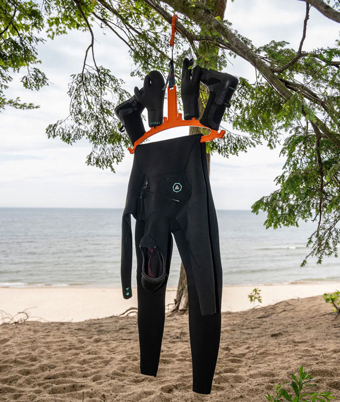 C-Monsta Wetsuit Hanger