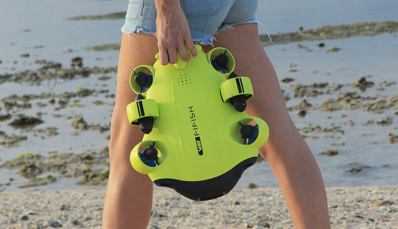 World’s First 4K Omni-directional Consumer Underwater Drone