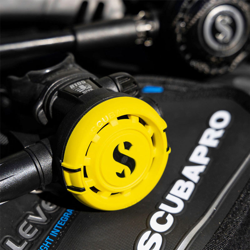 SCUBAPRO | Free Octo or Sports Bag with Purchase | Scuba
