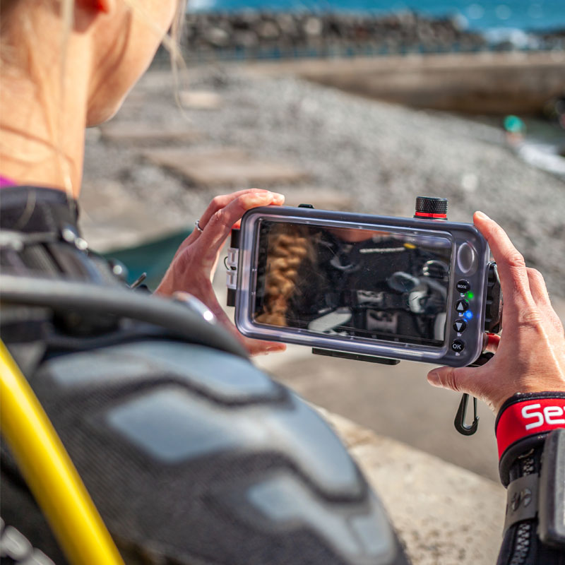 SeaLife SportDiver Underwater Housing for iPhone