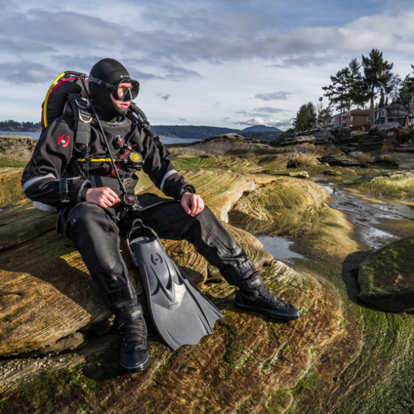 MEET HOLLIS AMBASSADOR: MAXWEL HOHN
