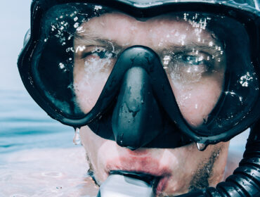 diver in mask