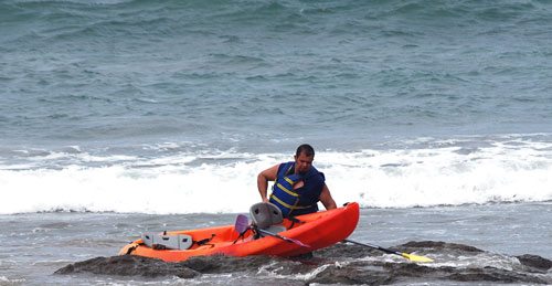 ResuerSmashedIntoRocks