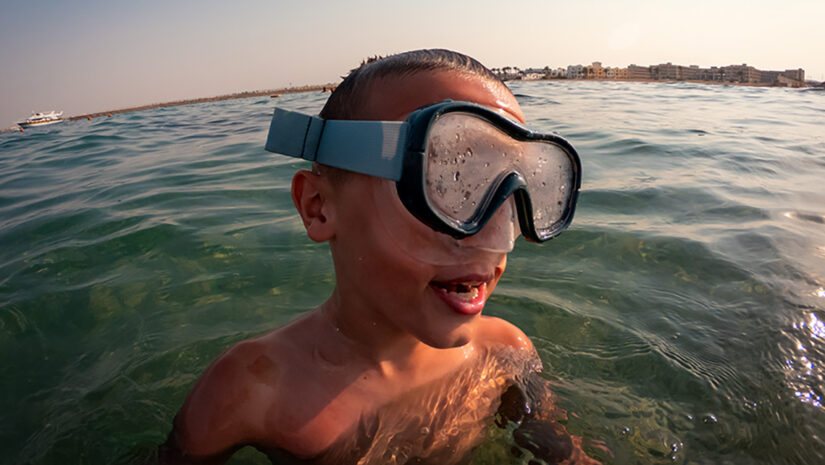 foggy scuba masks