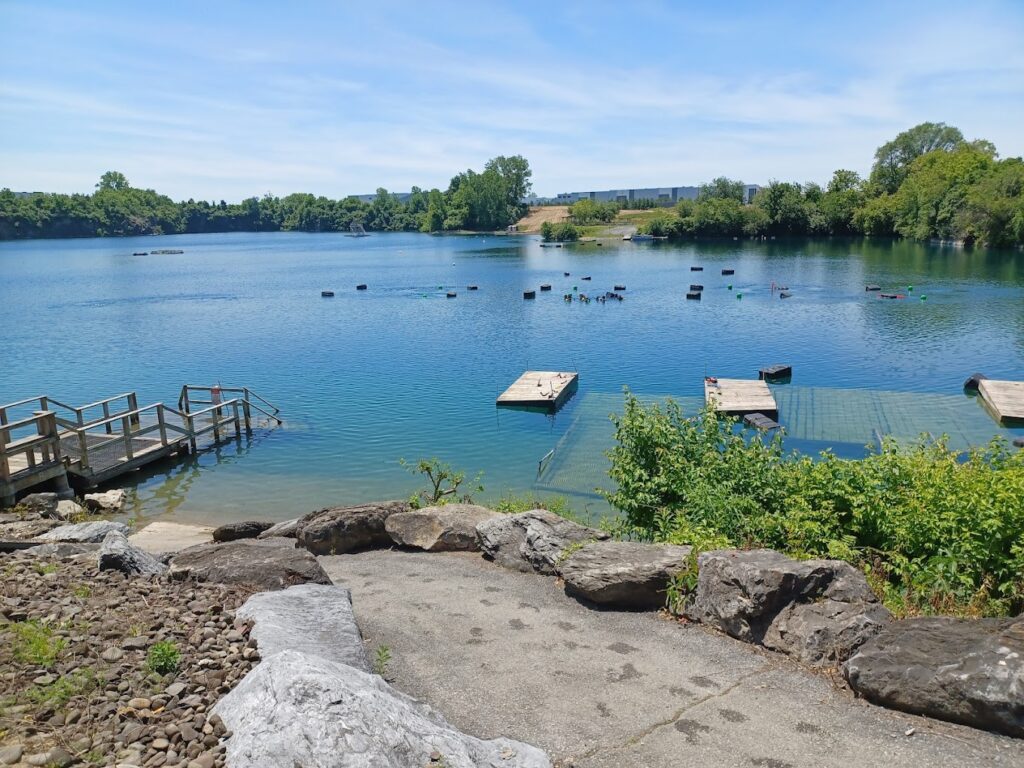 A photo of Lake Hydra