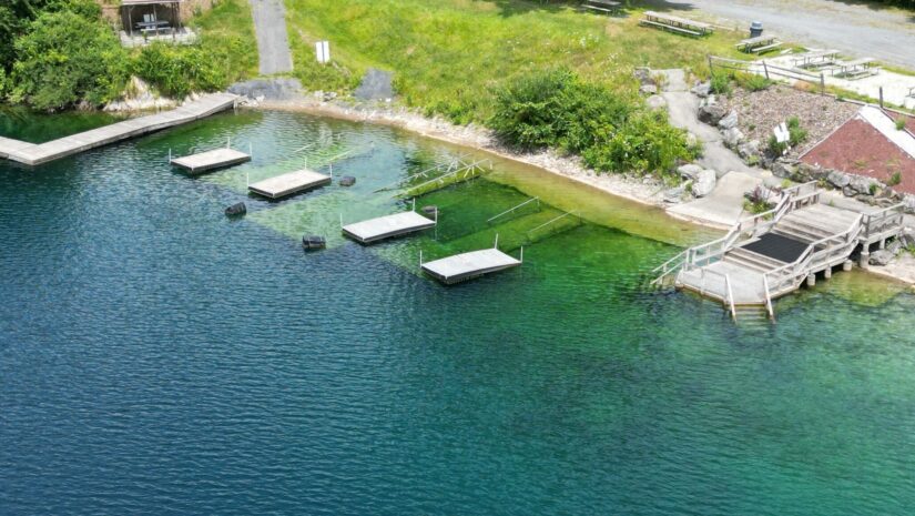 A photo of Lake Hydra