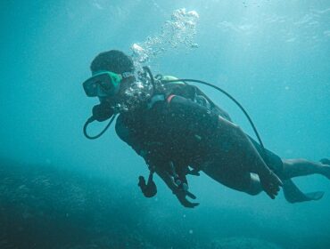 scuba diver in full gear underwater