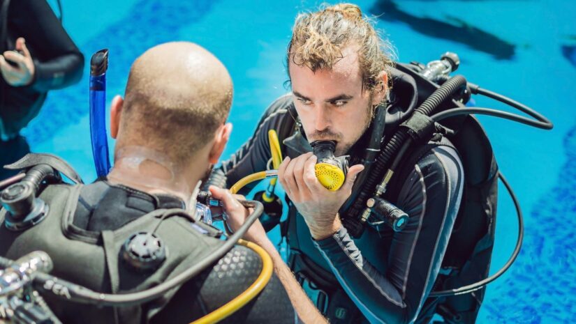 diver testing out his second stage regulator