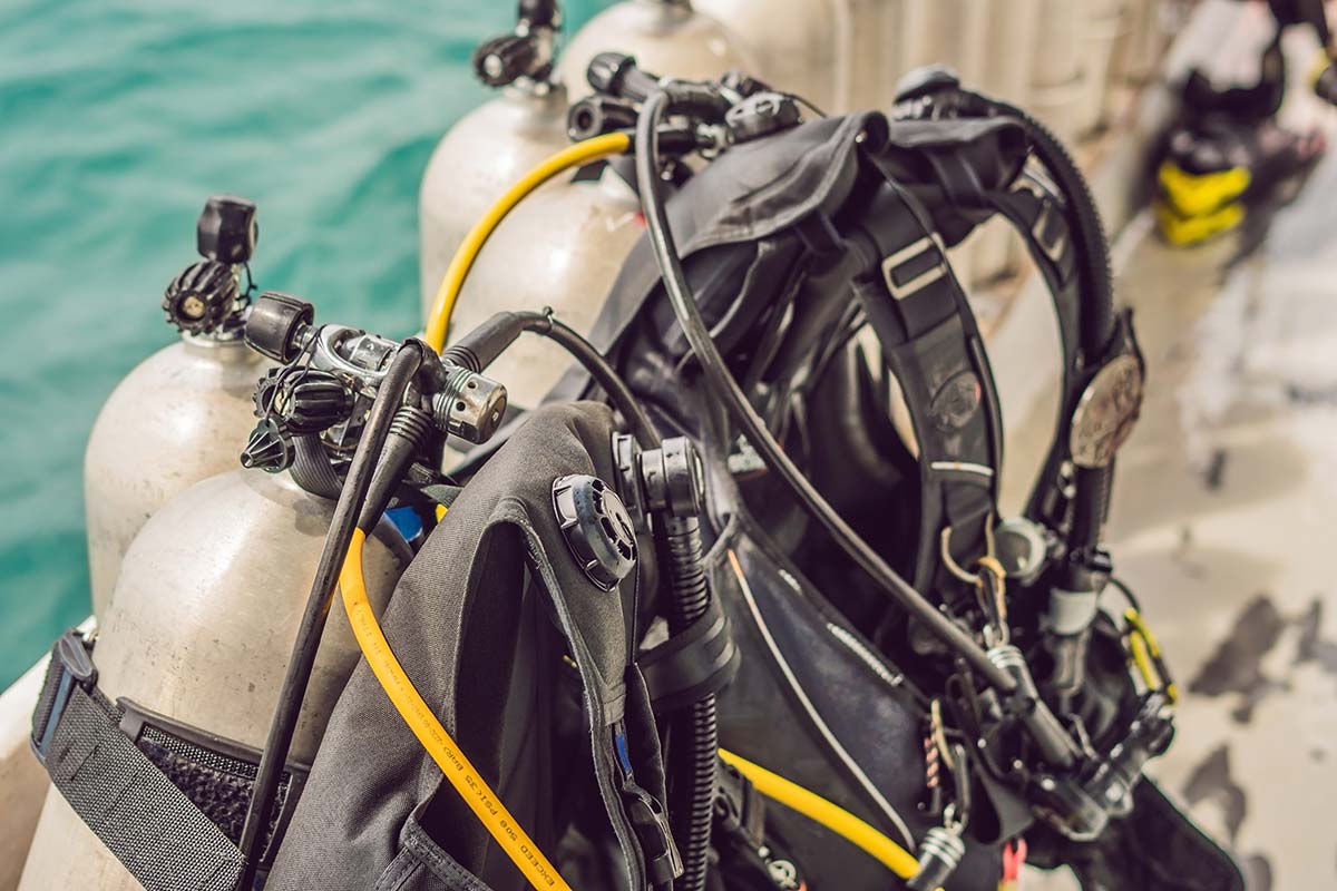 how to care for scuba dive equipment
