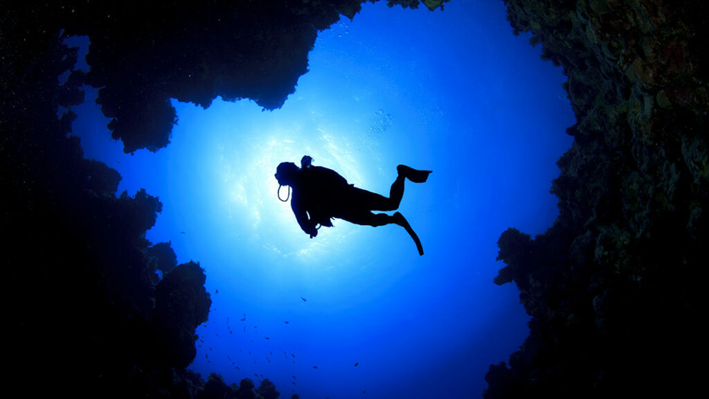 scuba diver open cave