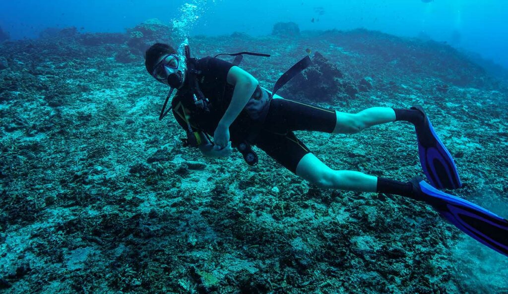 drift diving