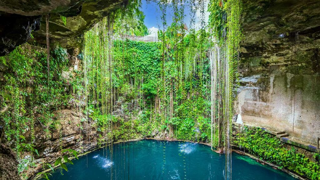 cenote diving