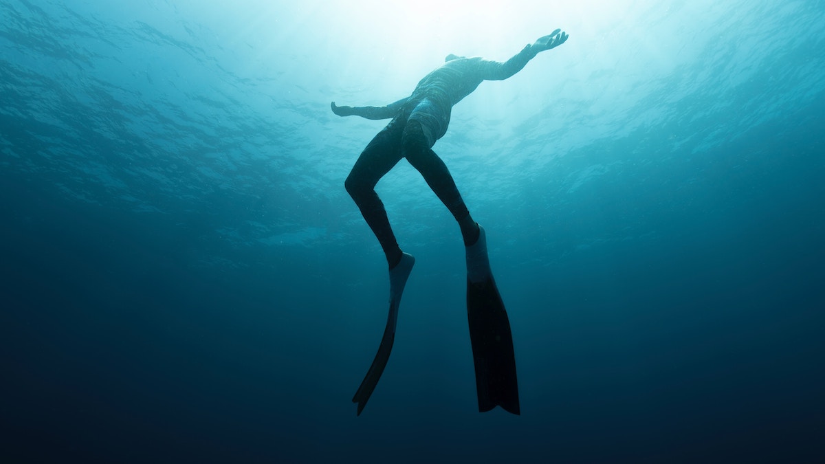 How Deep Can a Person Freedive?