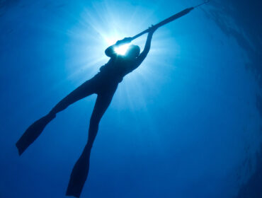 spearfishing underwater