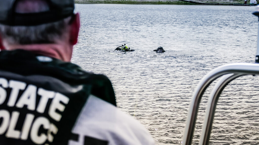 Police Dive Rescue