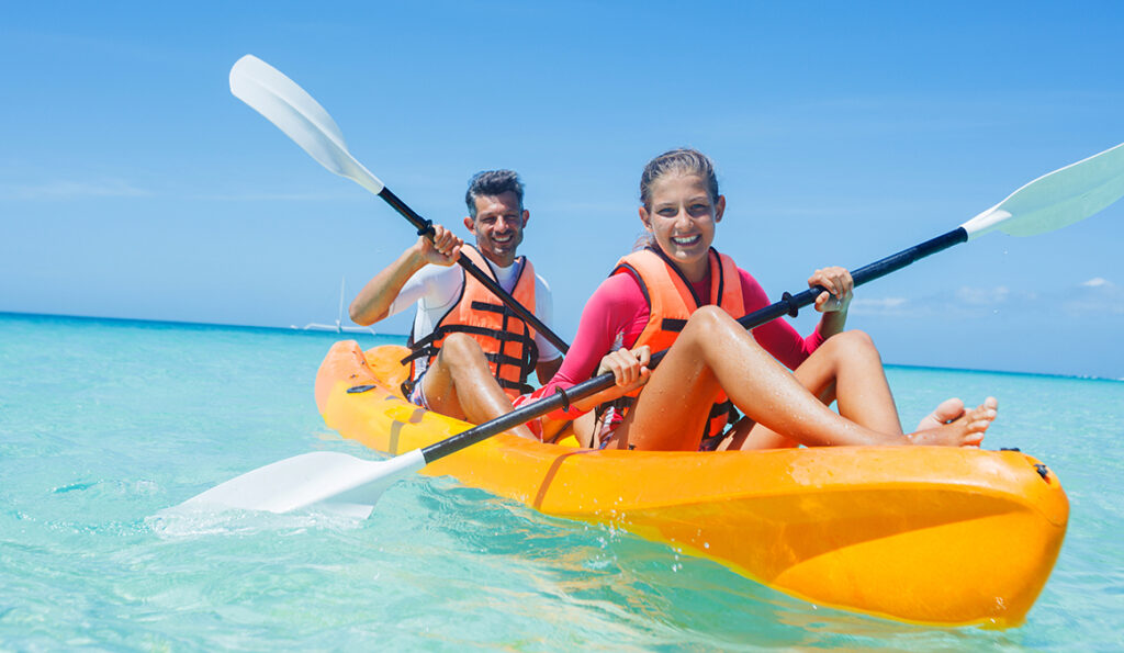 dive adventure in a kayak