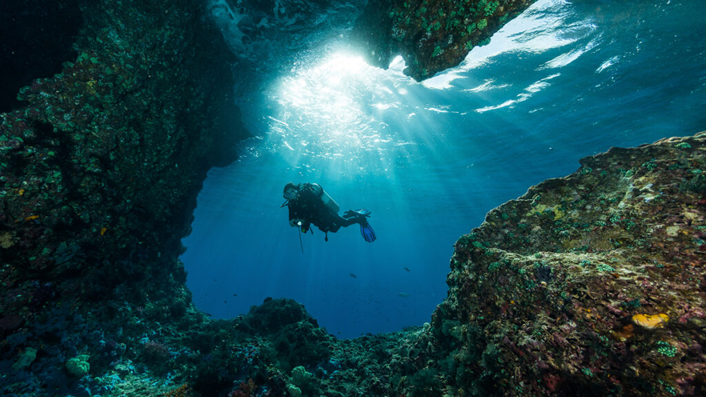 Deep Diver Specialty - cavern diving